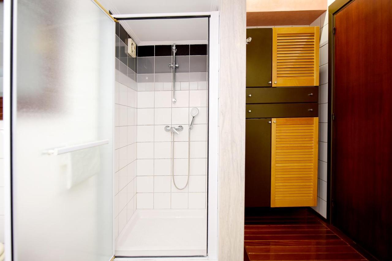 Martha'S Home Rhodes City Екстериор снимка