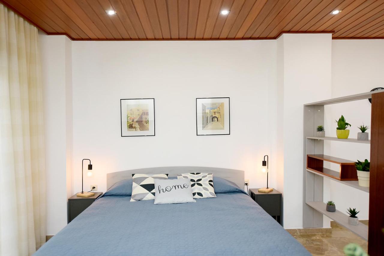Martha'S Home Rhodes City Екстериор снимка