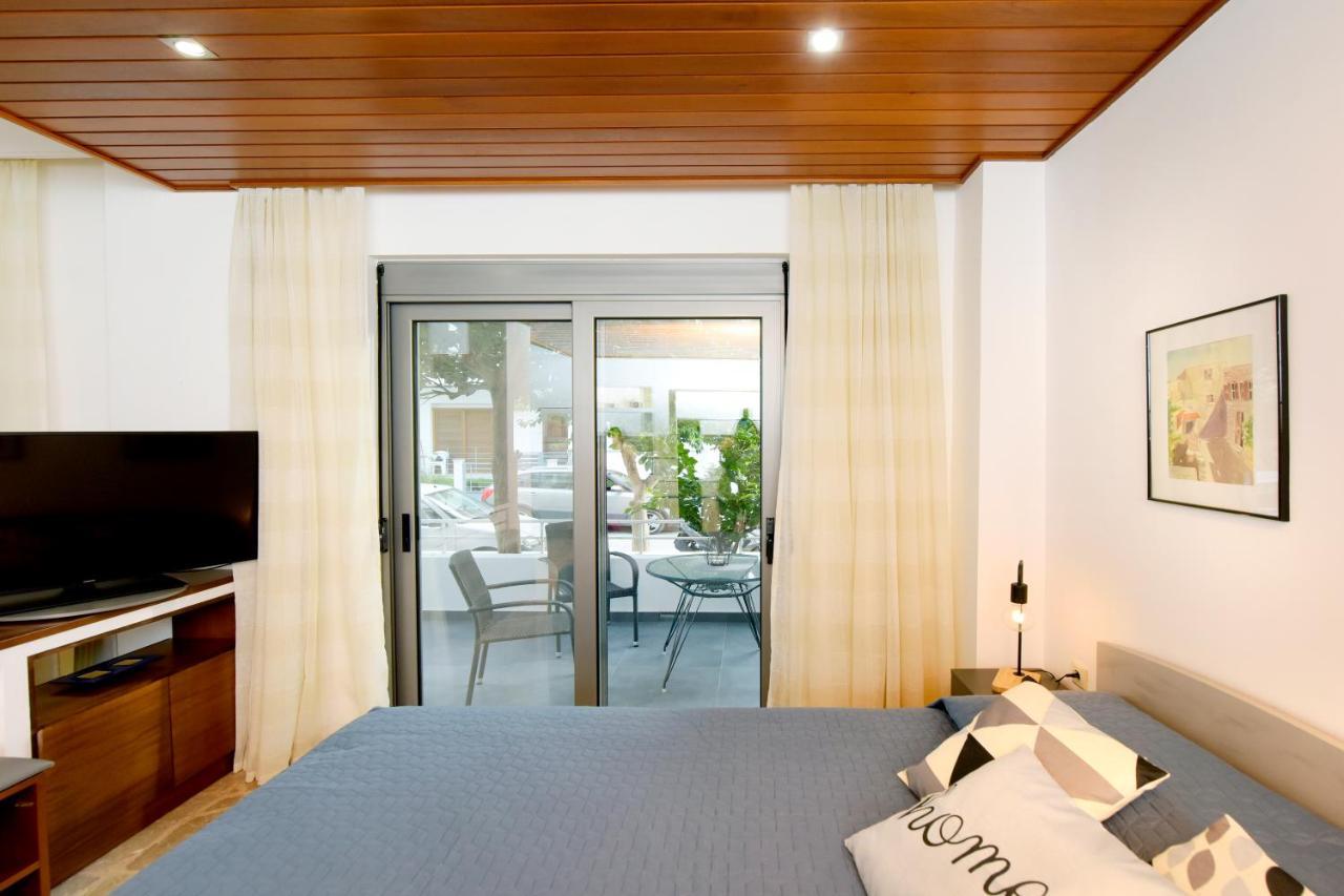 Martha'S Home Rhodes City Екстериор снимка